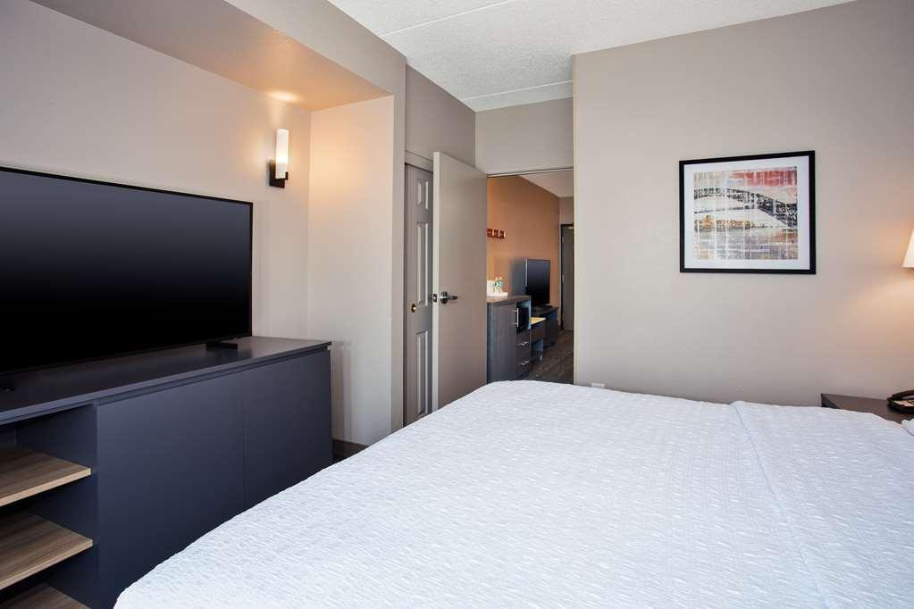 Hampton Inn And Suites Newark Airport Elizabeth Quarto foto