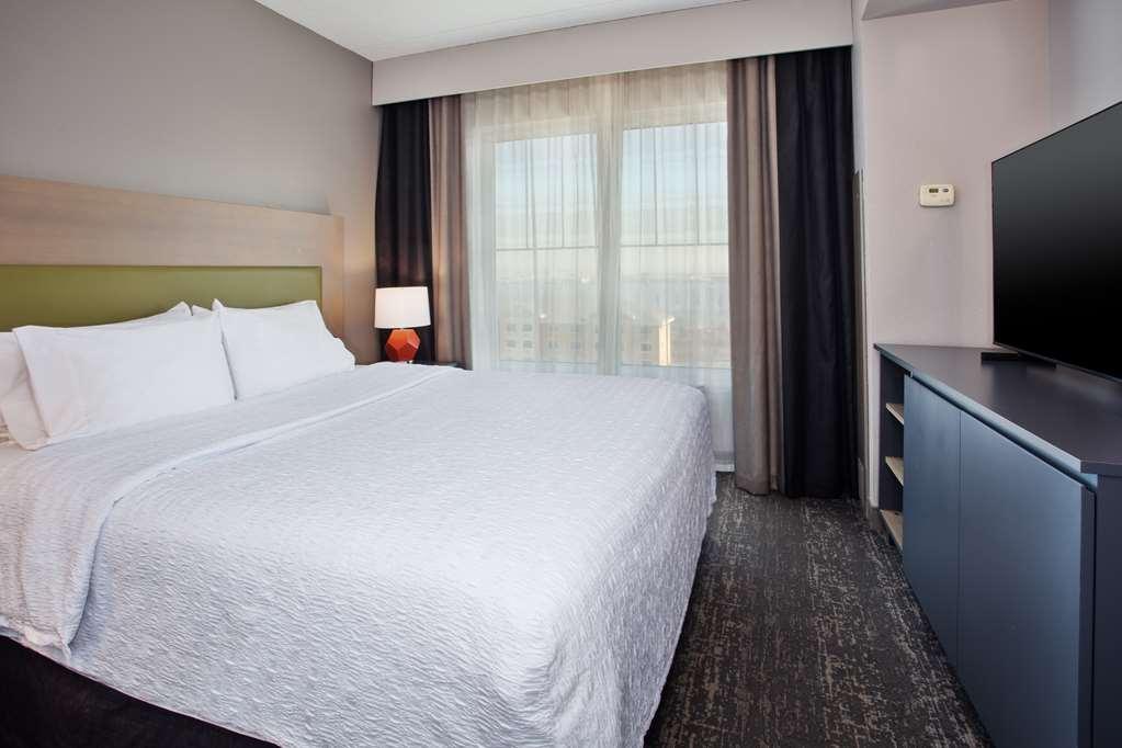 Hampton Inn And Suites Newark Airport Elizabeth Quarto foto